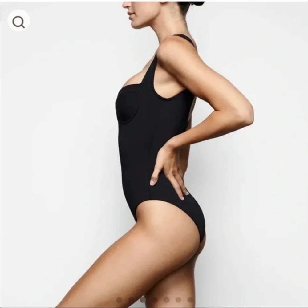 Skims Shaping Swim Underwire One Piece